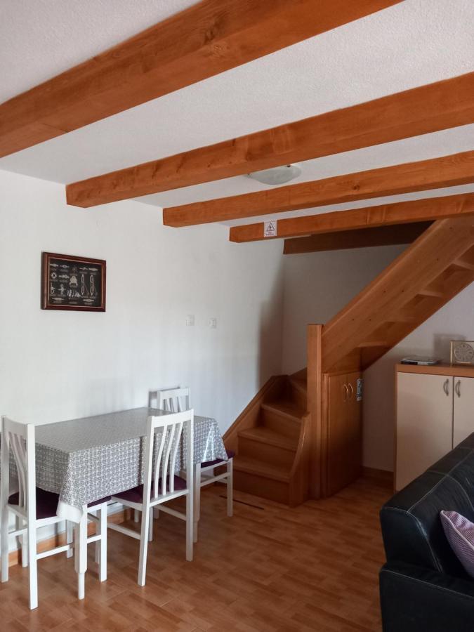Holiday Home Loznati Cres Exterior photo